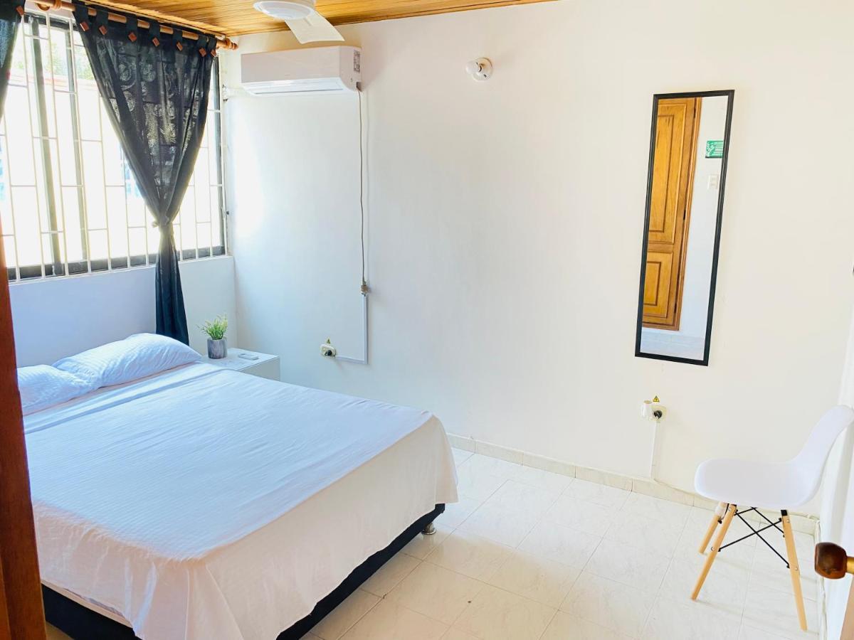 Habitaciones Cerca Al Aeropuerto 2 Cartagena Ngoại thất bức ảnh