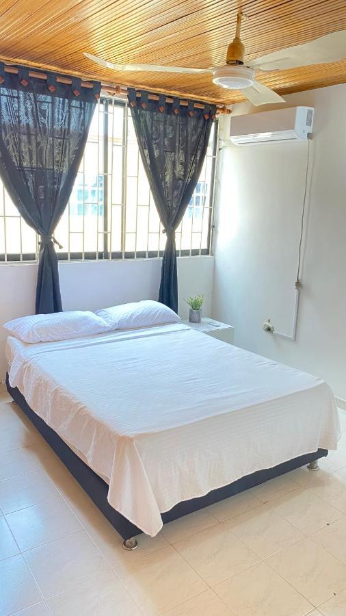 Habitaciones Cerca Al Aeropuerto 2 Cartagena Ngoại thất bức ảnh