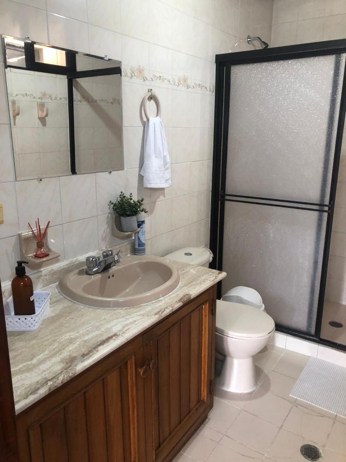 Habitaciones Cerca Al Aeropuerto 2 Cartagena Ngoại thất bức ảnh